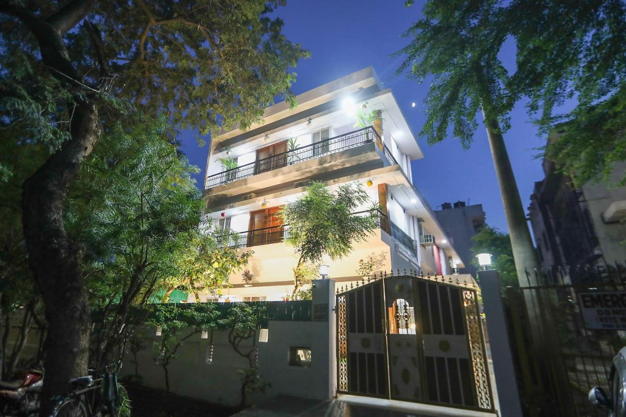 Oyo 62702 Golden Home Stay Nové Dillí Exteriér fotografie